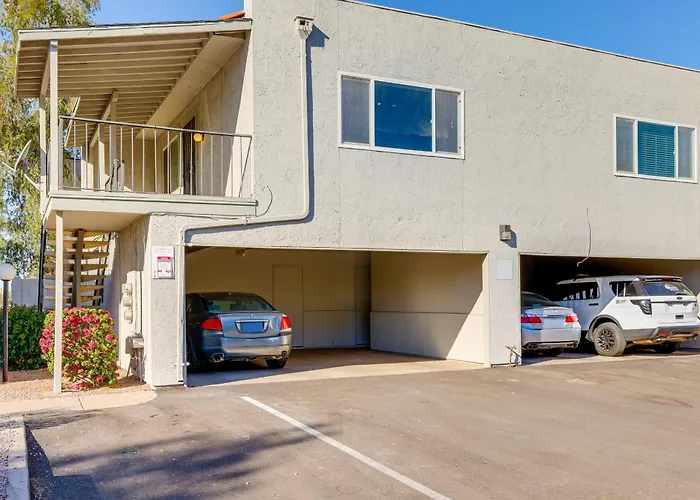 Holiday home Community Pool: 2 Mi To Asu
